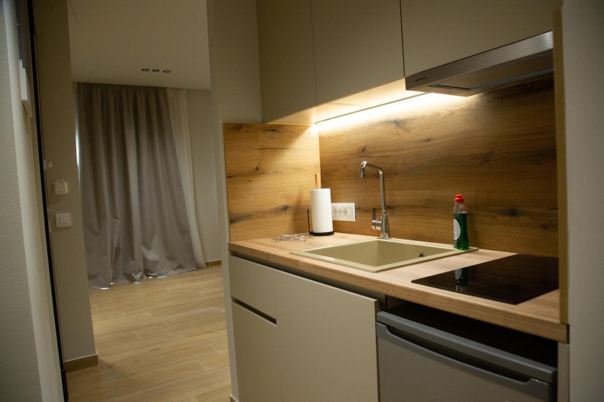 Νεακιτοσ Luxury Apartments Nikíti Kültér fotó